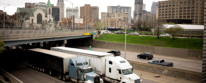 Interstate Highway Traffic Flows Arouund Detroit Michigan Metro